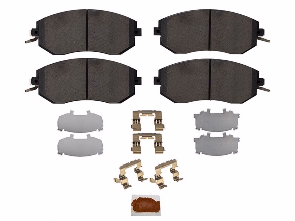 Does a 2019 Subaru Crosstrek have front brake pads?