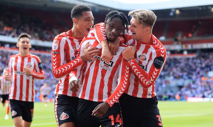 How many direct matches have Burnley won?