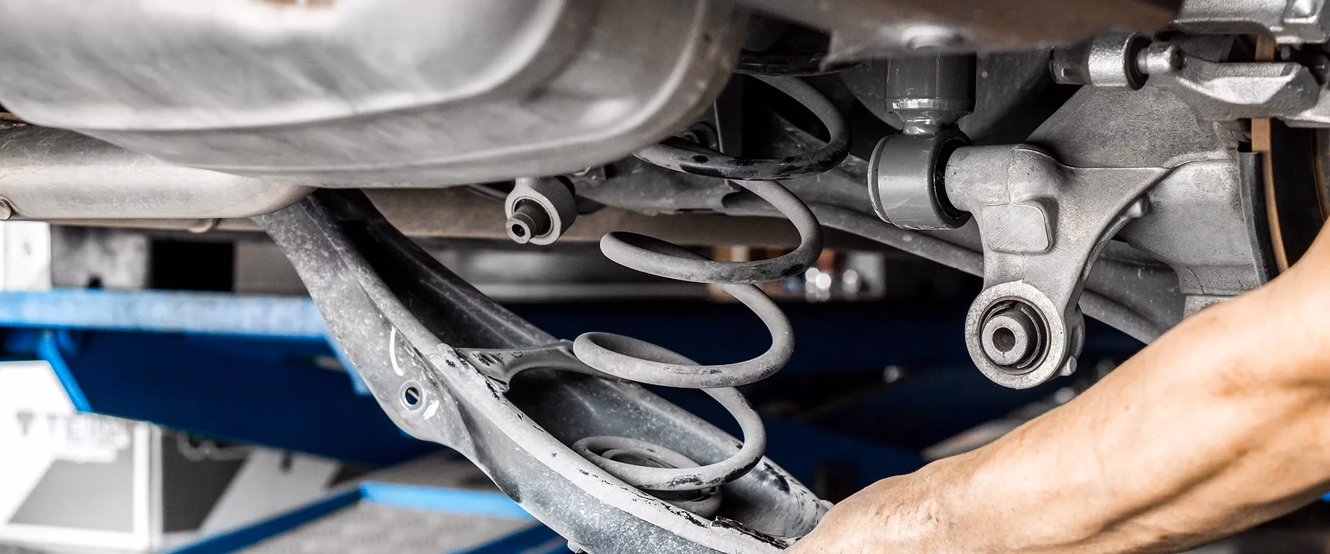 Can kW provide lowering springs or coilover suspension kits?