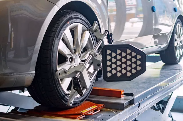 How do I make an appointment at Williamstown car care?