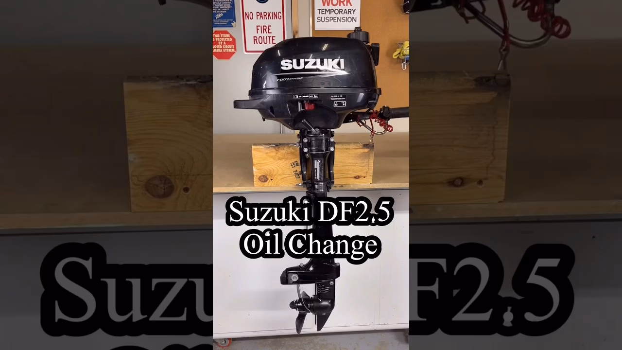 How do you oil a Suzuki outboard motor?