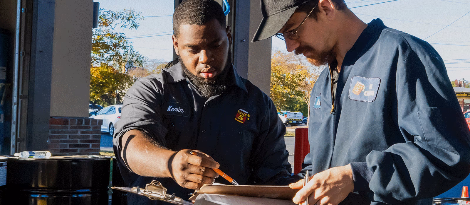 Does Take 5 in Dallas do oil changes?
