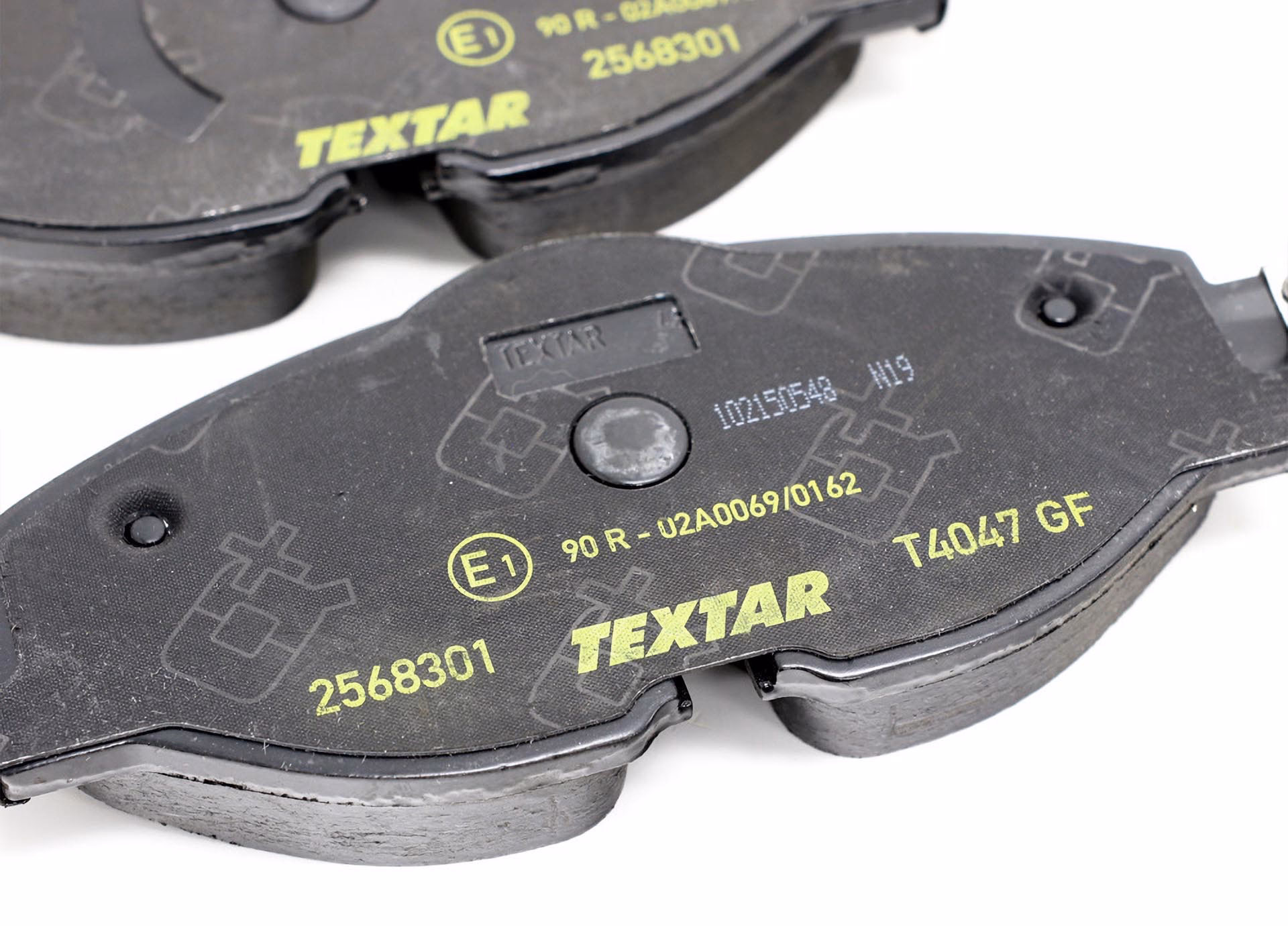Do textar brakes produce a lot of dust?