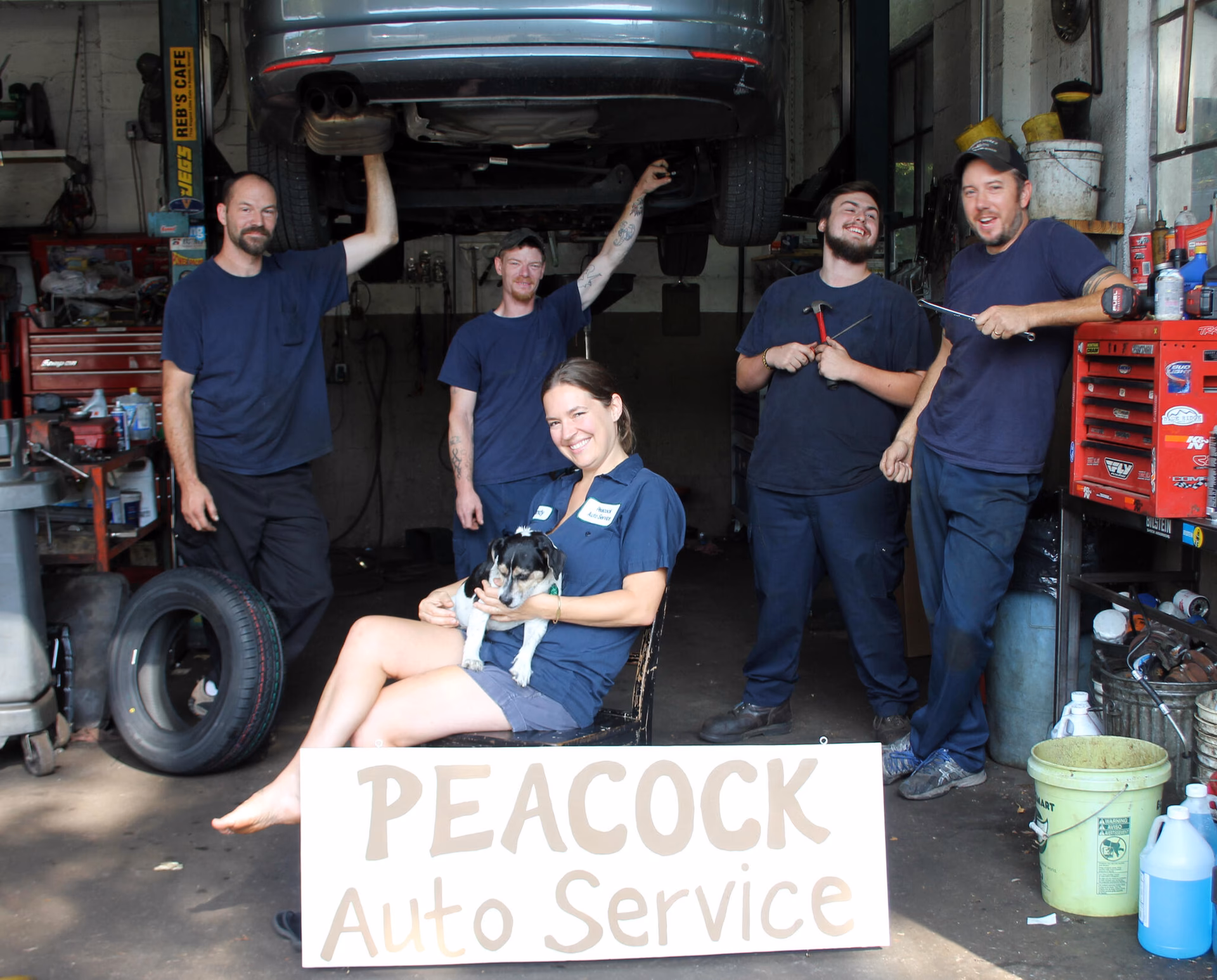 Where is Thomas wheel alignment & tire service?