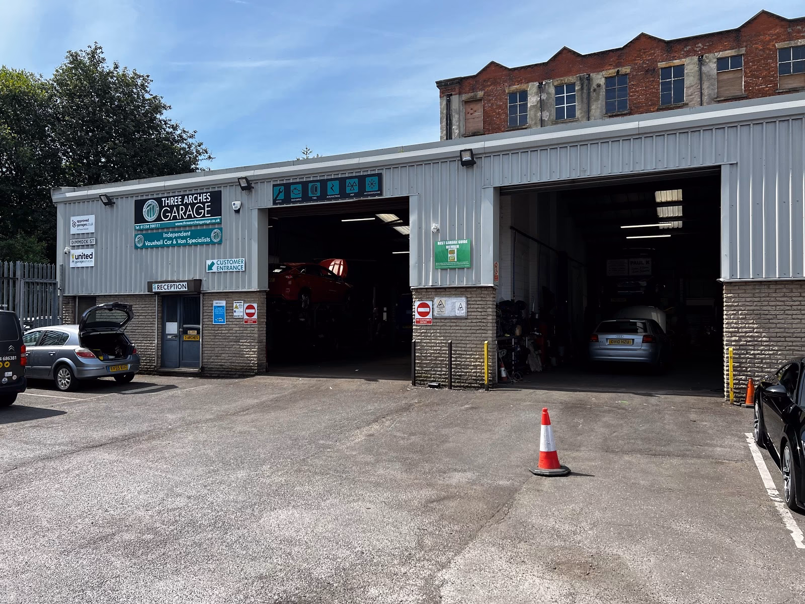 Where is three arch garage?