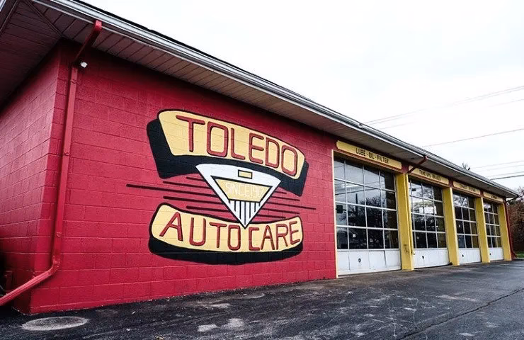 Who is Toledo limo?