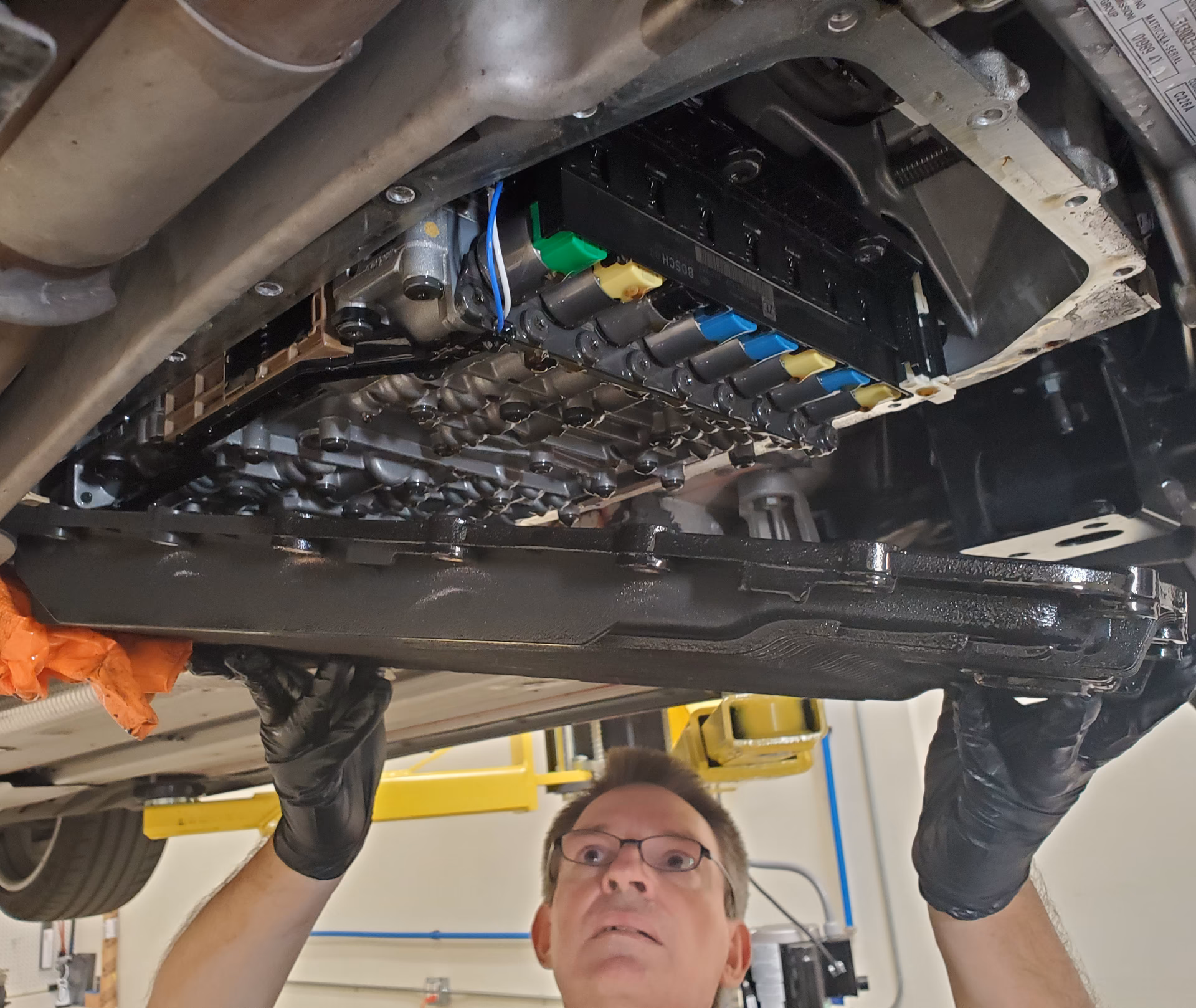 Can manual transmission oil be used in a manual transmission?