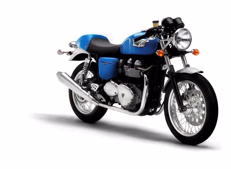 Does the Triumph Thruxton 900 have fuel injection?