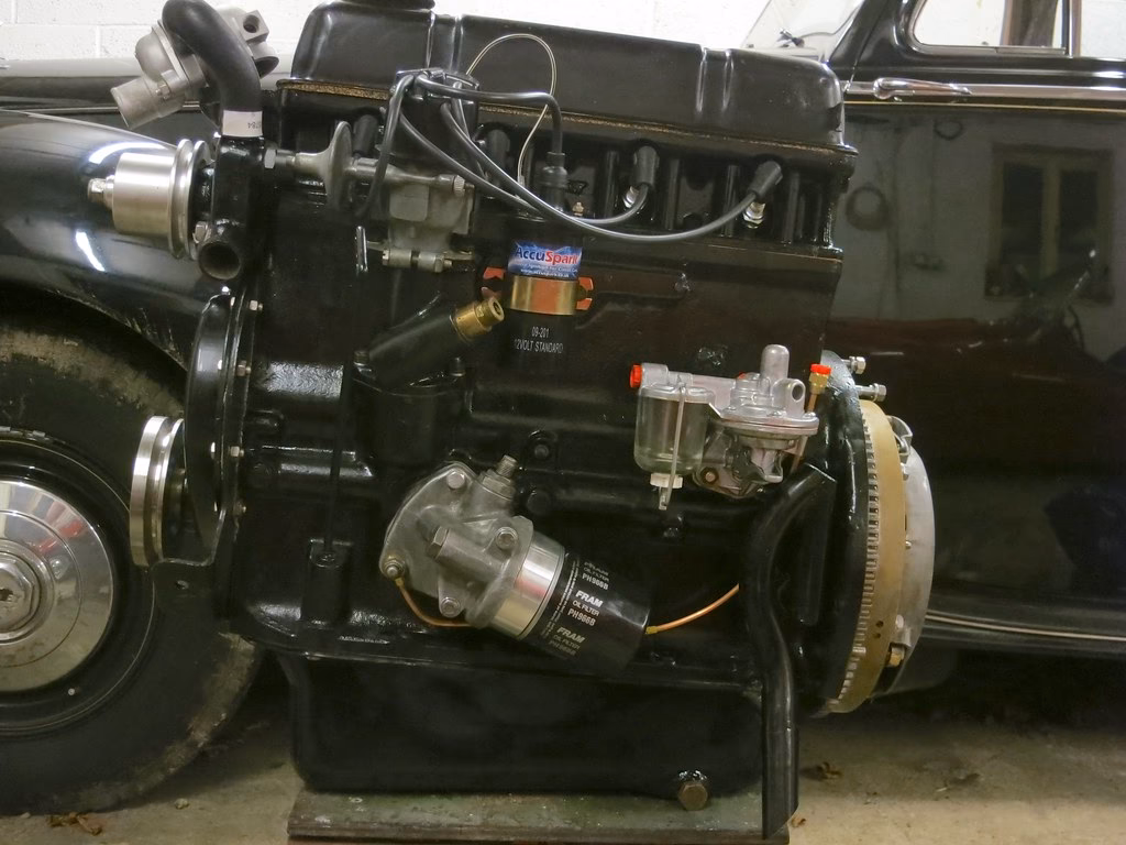 How does a TR engine work?