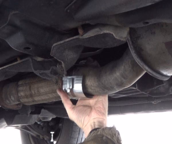 Where is performance muffler located?