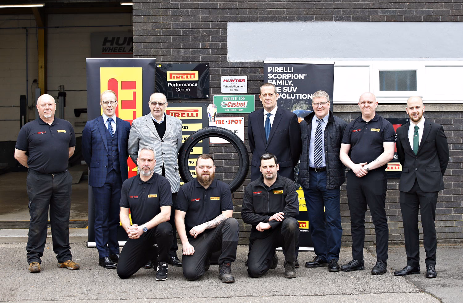 What facilities does tyre spot - Gosforth offer?