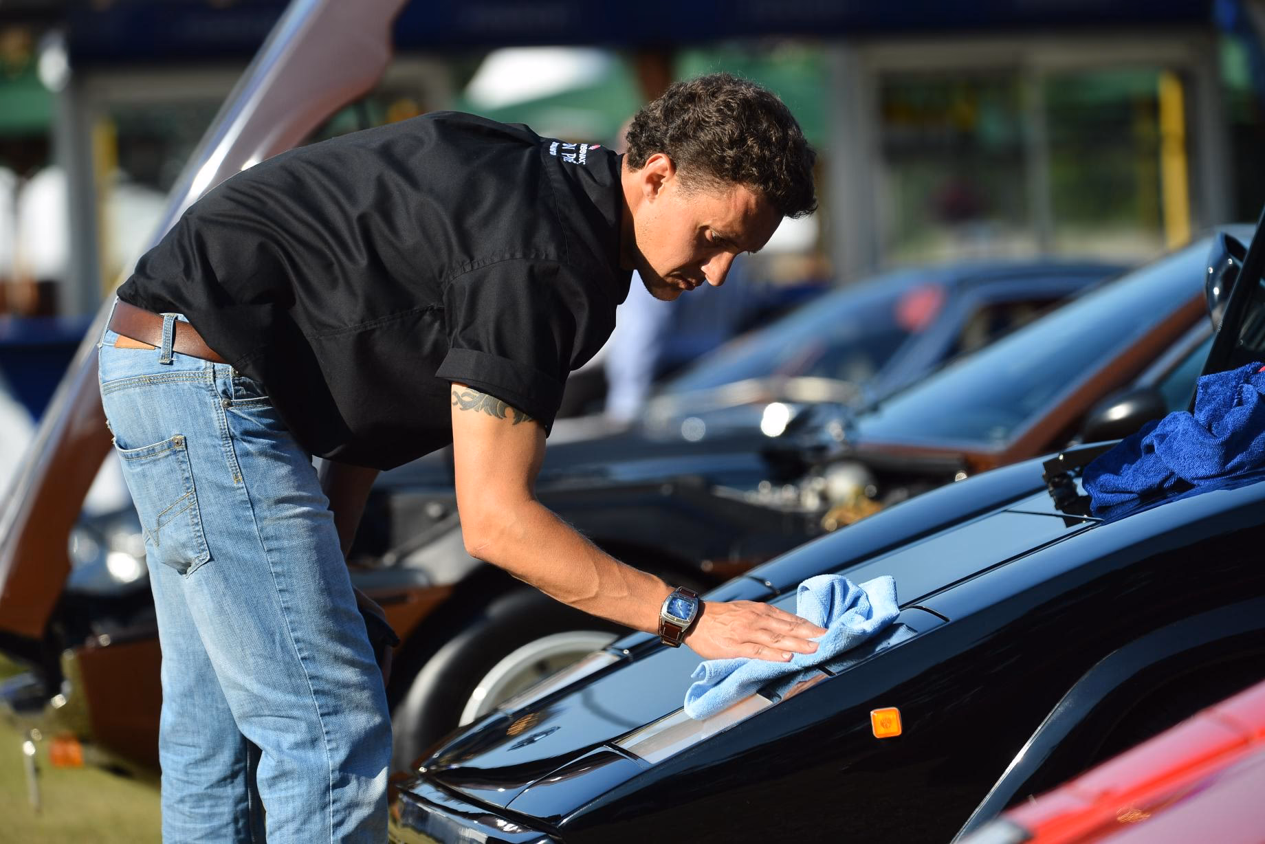 Does ultimate auto body repair a car accident?