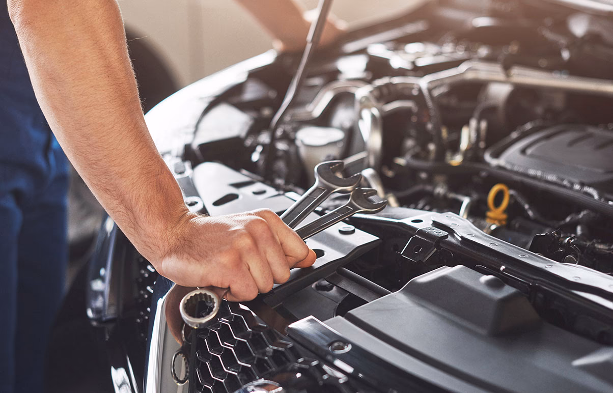 What services does Uxbridge Auto Centre Ltd offer?