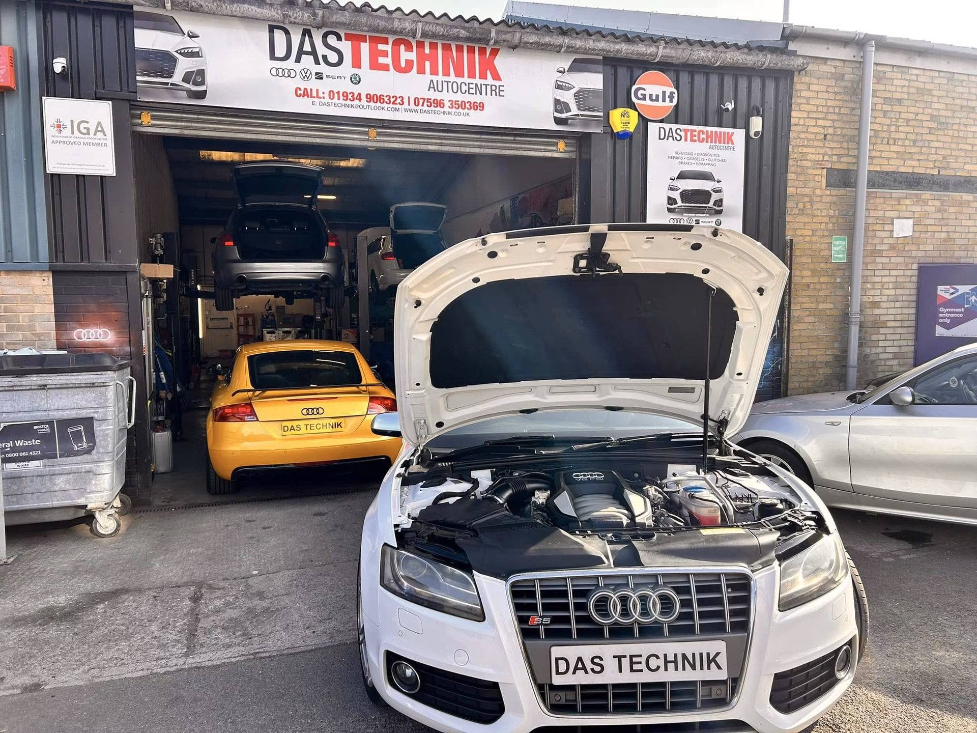 Who is Saltford Motors?