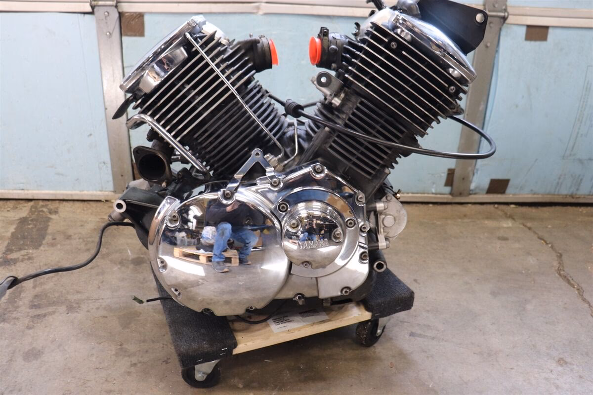 What brake fluid should I use on my Yamaha V-Star 1100?