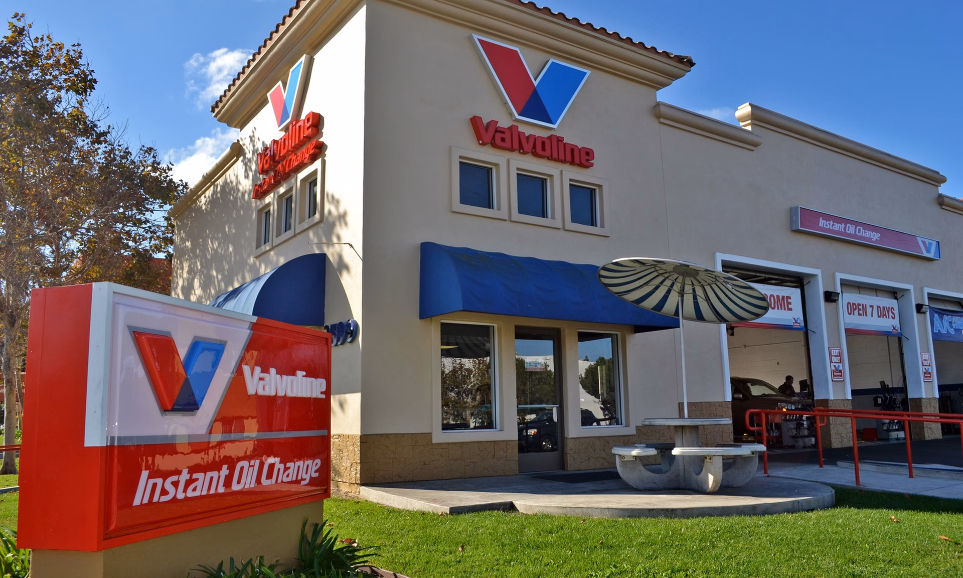 What can a Valvoline technician do for You?