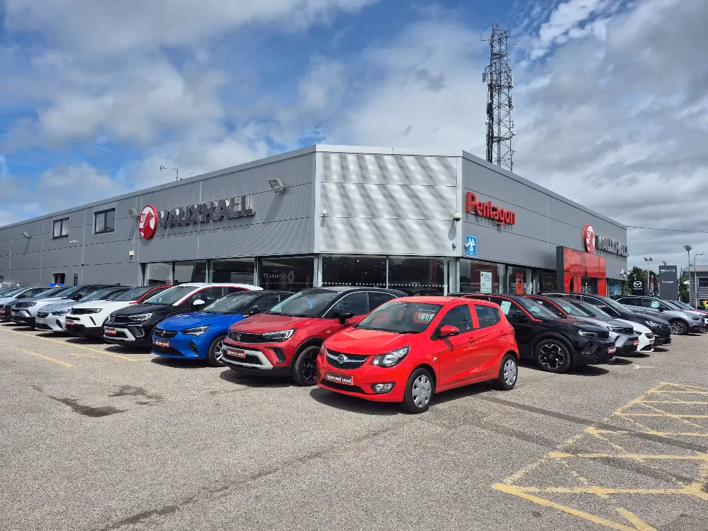 Where is Pentagon Vauxhall Lincoln?