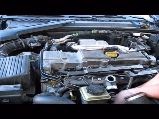 What engines does the Vectra C have?