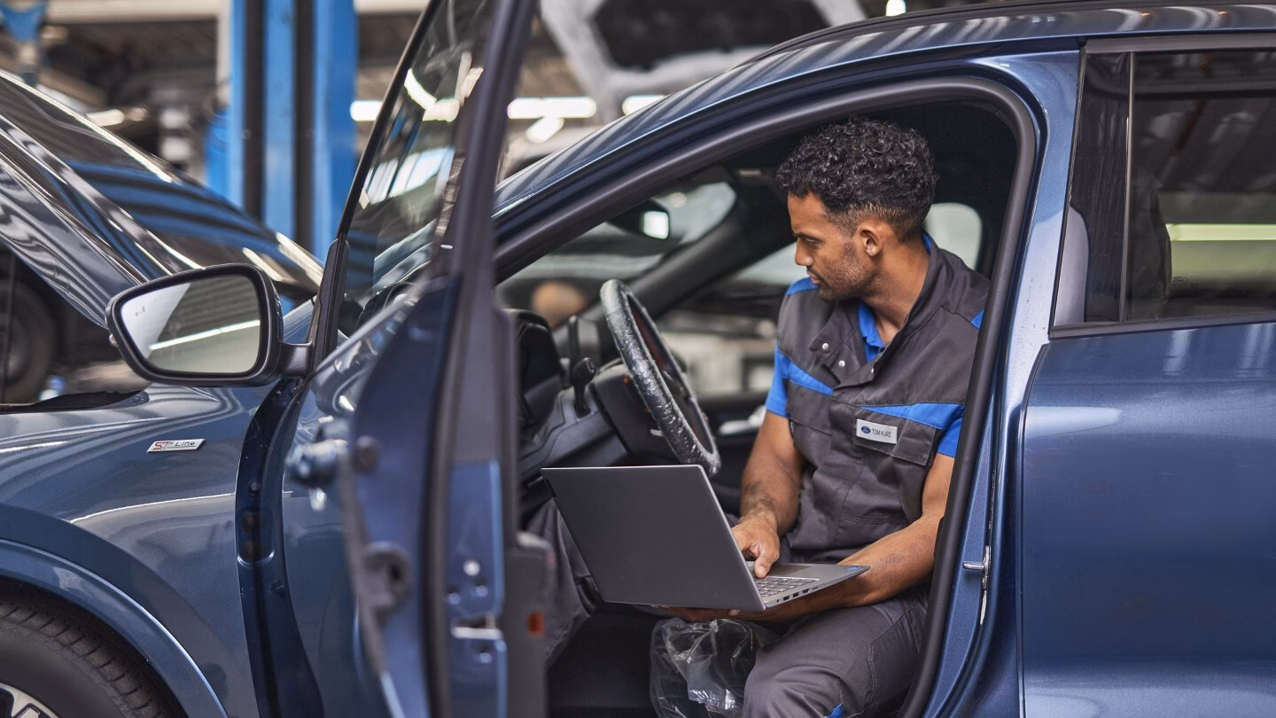 What does a Ford dealer certify?