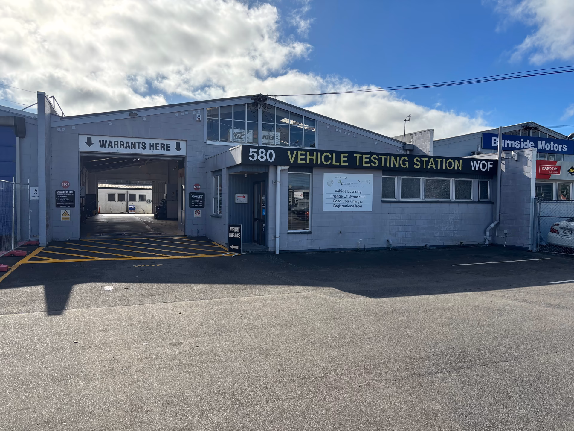 Where can I drop off my car in Christchurch?