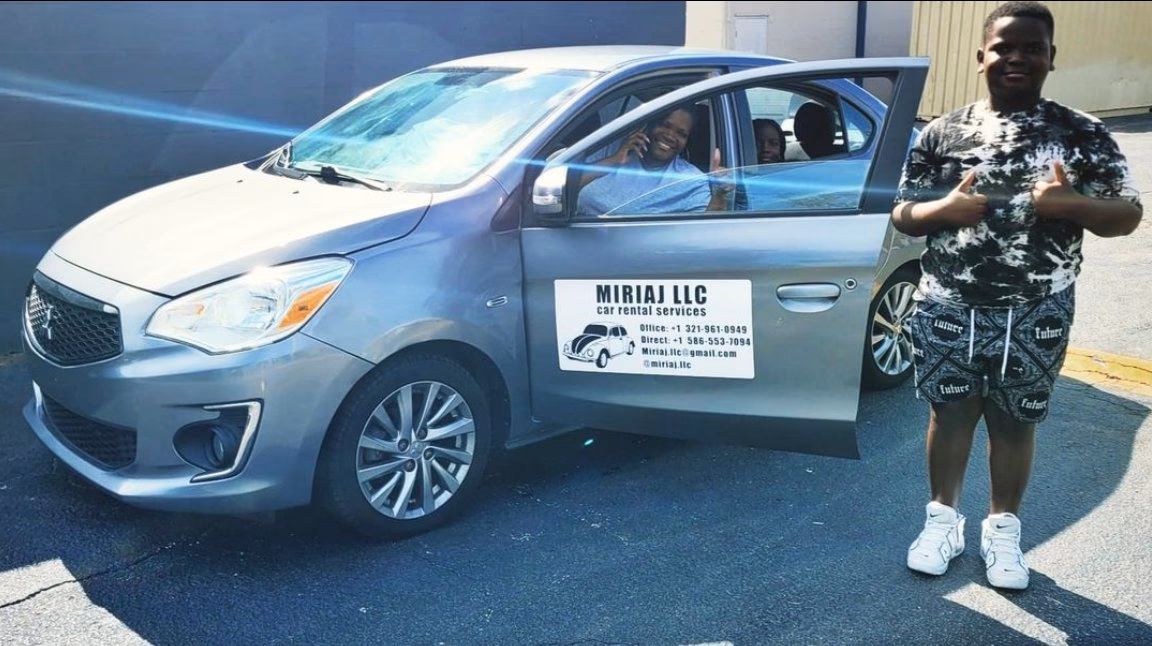 What does Car Rental & Service do?