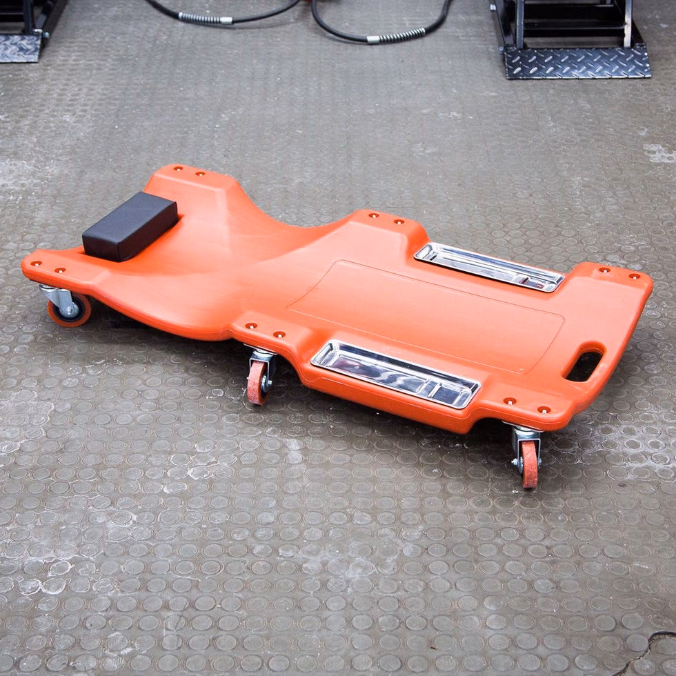 What is a car creeper seat?