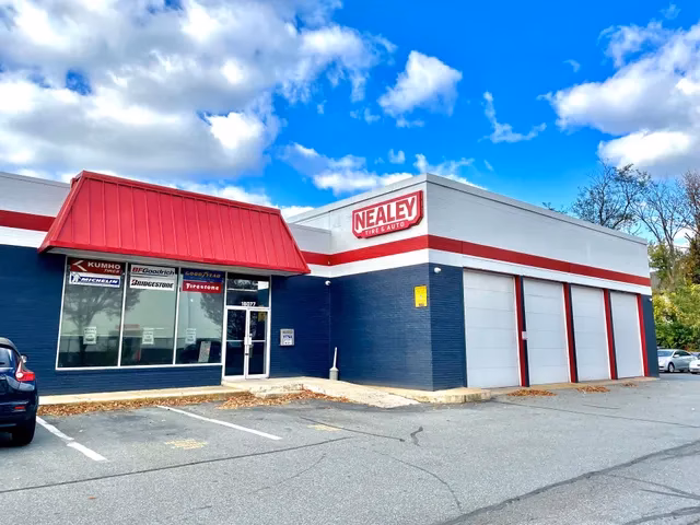Where can I buy auto parts in Rockville MD?