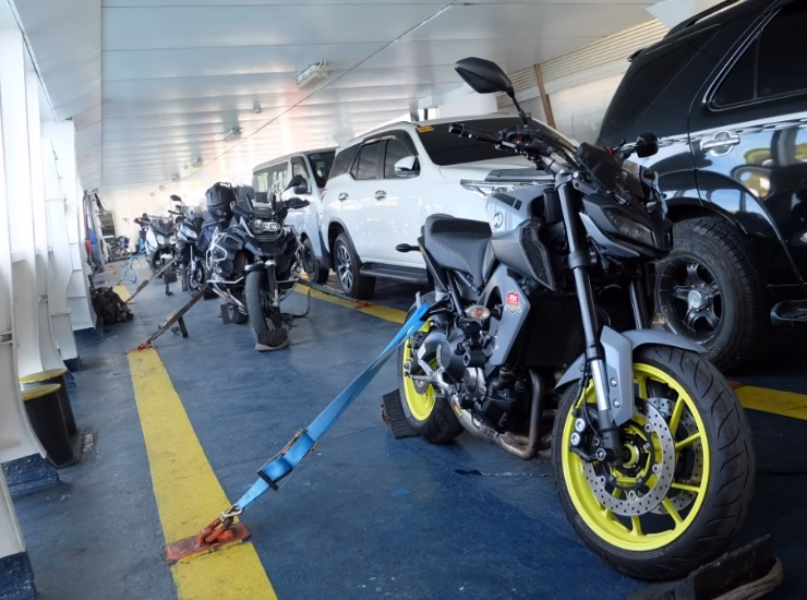 How much does it cost to ship to Curacao?