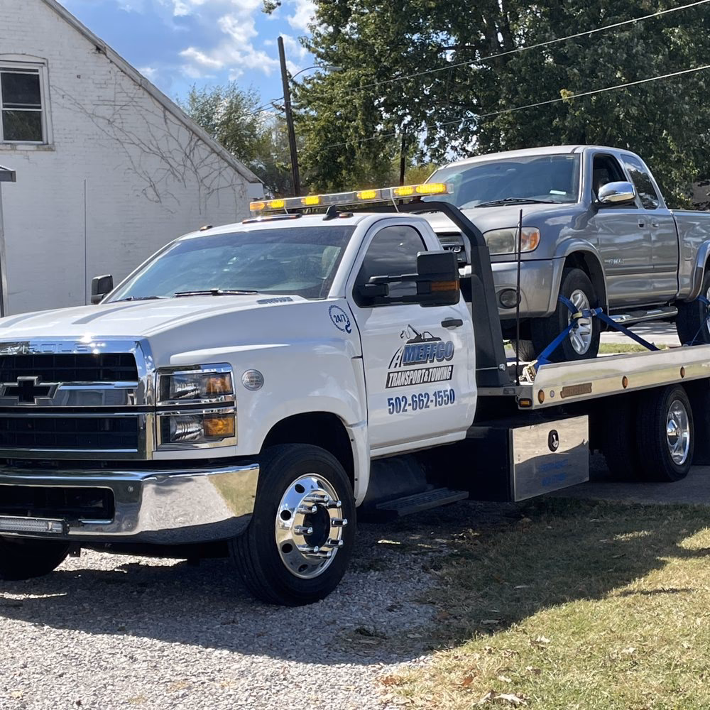How do trailer transport services work?
