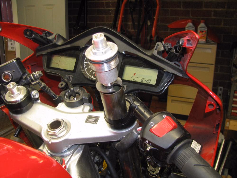 How do I reinstall a fork valve?