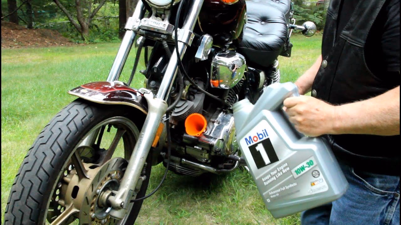 Does Yamaha Virago 1100 have oil filters?