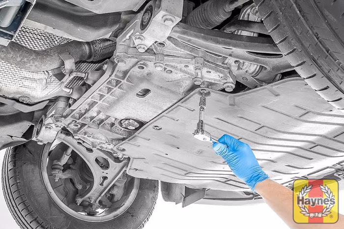 Is Castrol Syntec 5w40 a good oil?