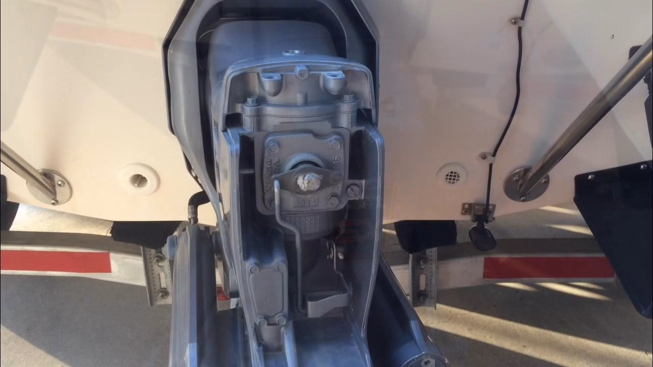 Does Volvo Penta make gear oil?