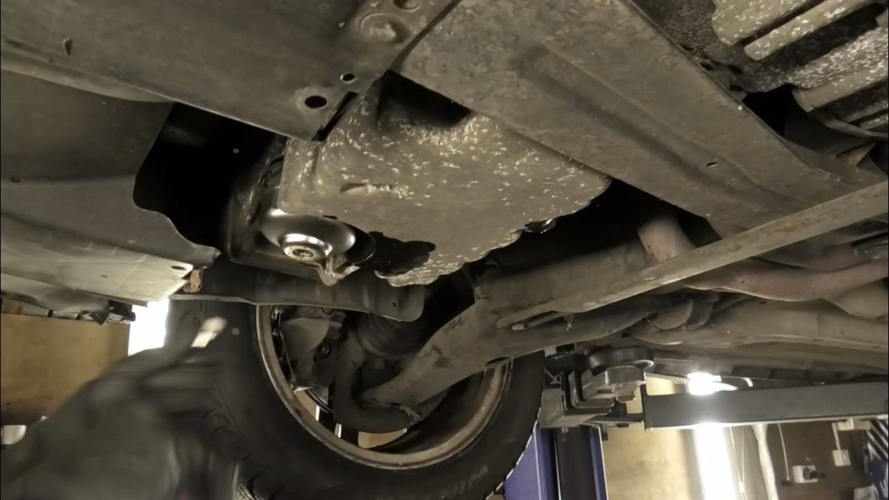 How do you remove engine oil from a V40 hatchback?
