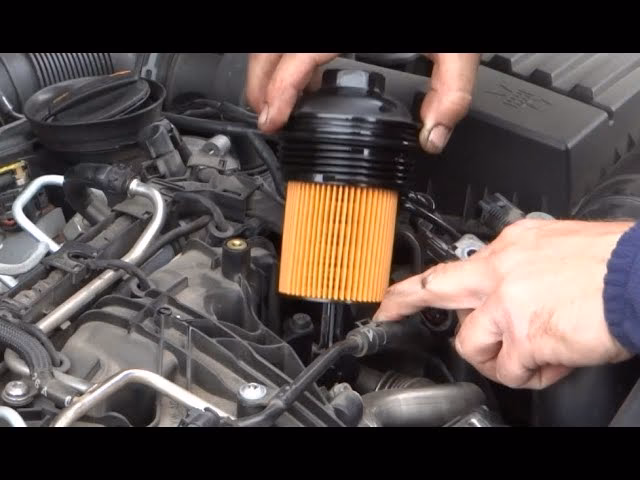 How do I get technical assistance with my VW Caddy?