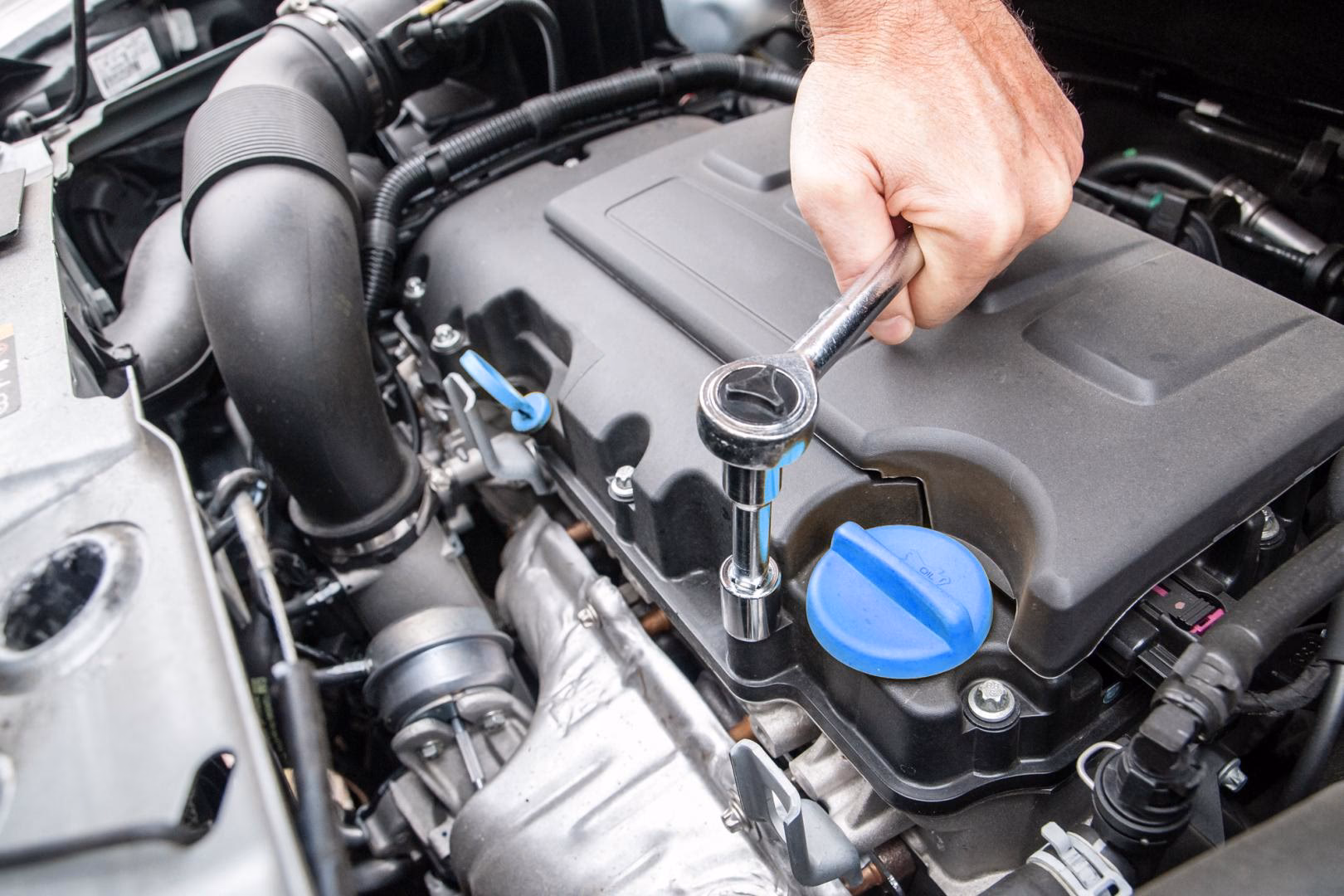 How many Volkswagen repair shops are there?