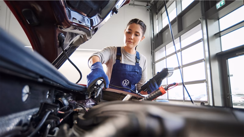 What is a major service on a VW?