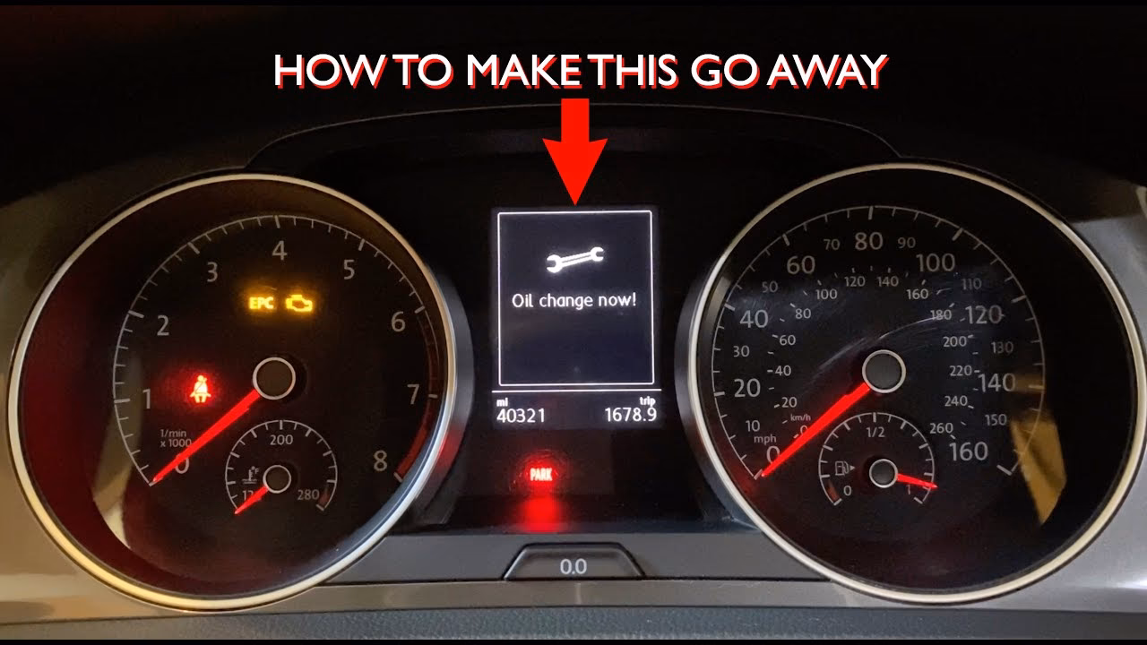 How do I know if my VW Golf has low oil pressure?