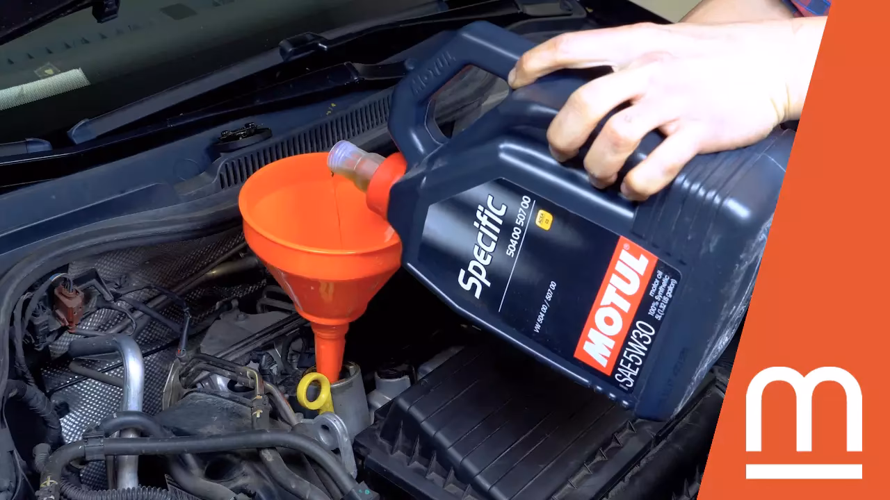 What is included in a VW Polo service?