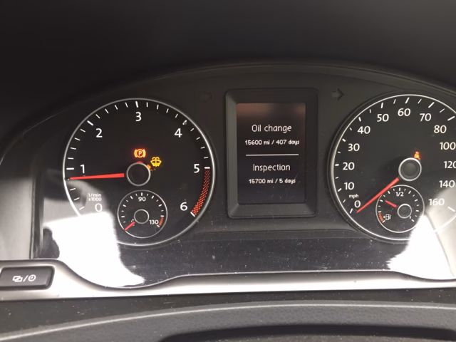 Does my VW van have a service indicator?