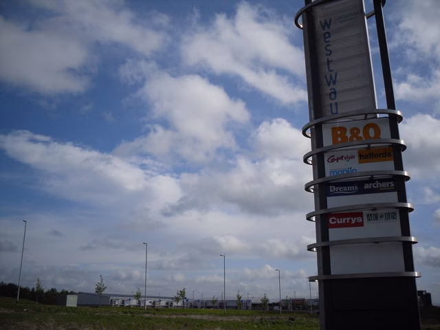 Where can I get an MOT in Cumbernauld North North Lanarkshire?