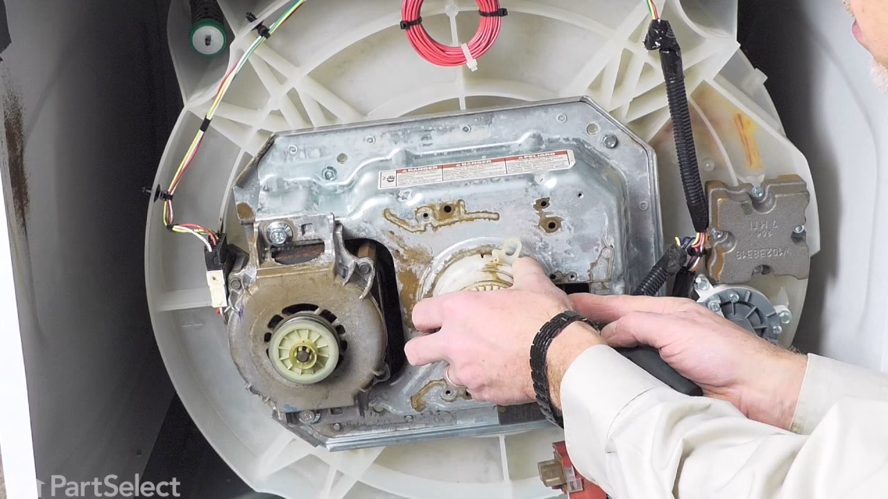 What does a clutch do on a washing machine?