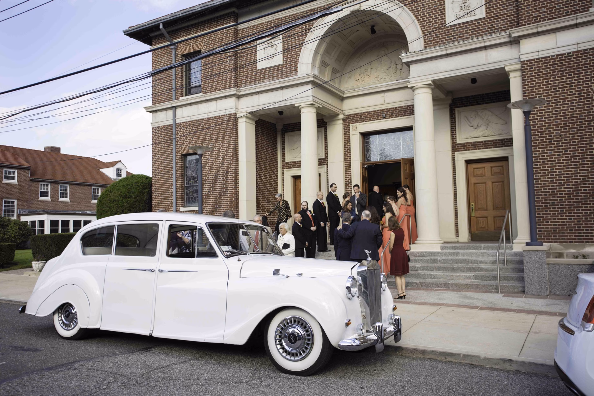 Are wedding car hire a good company?