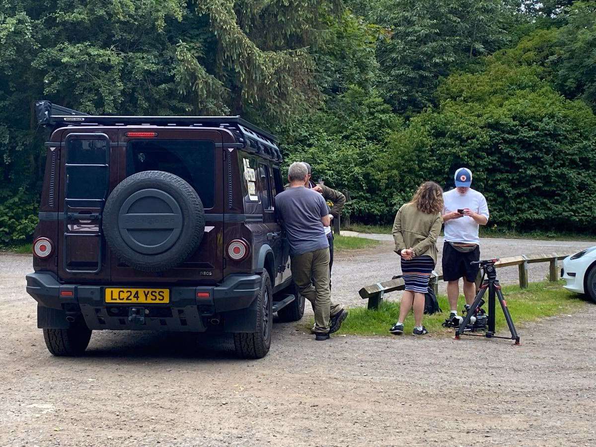 Where can I watch the repair shop on the road?