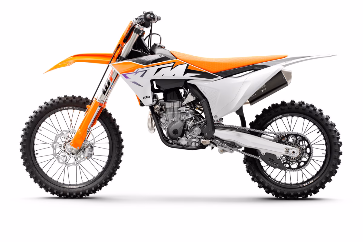 What kind of motorcycle is a KTM 450 XC?