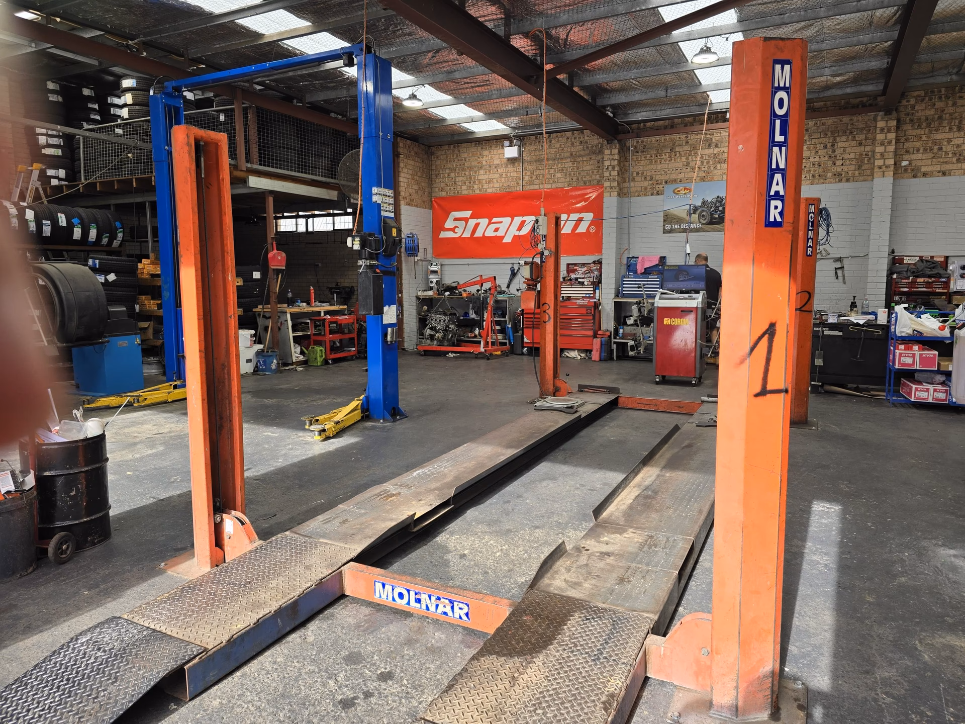 Where can I get a tyre service in Batemans Bay?