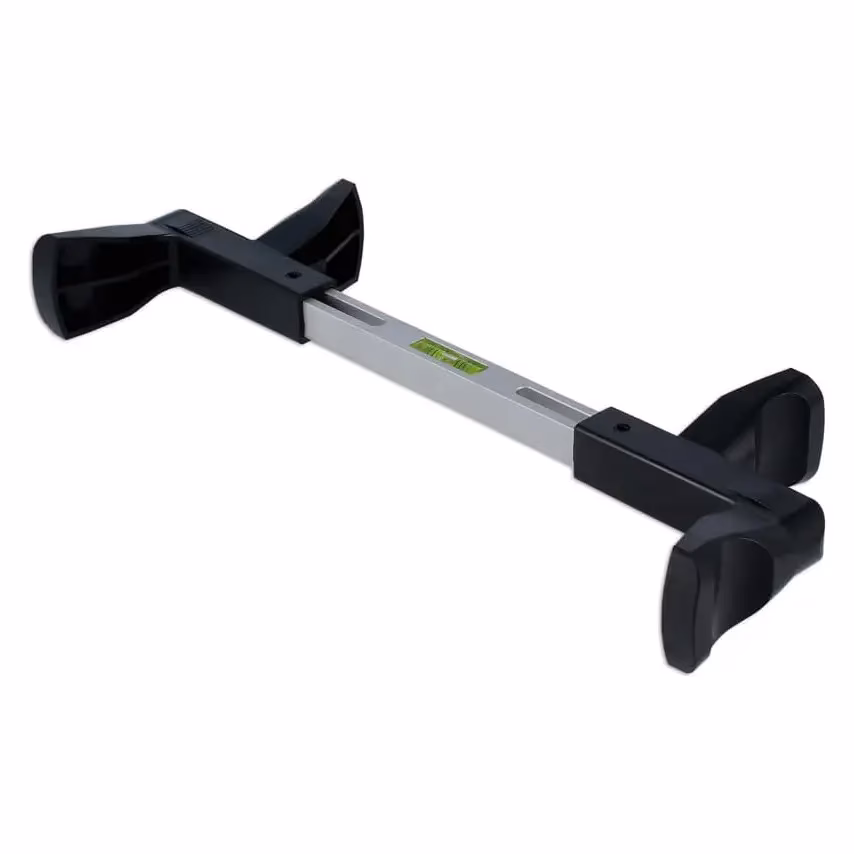 Who is Cromwell garage?