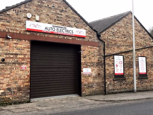 What services does Dunfermline's ATS Euromaster centre offer?