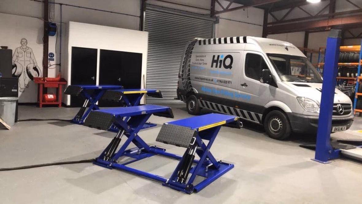 How do I book my mot with Jubilee garage Egremont Ltd?