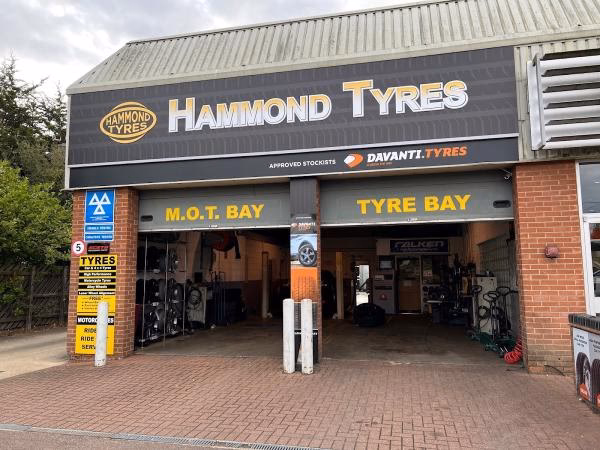 Who are Kirley run discount Tyre and wheel centres?